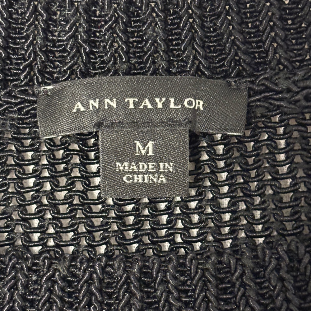 Ann Taylor Black/tan Textured Knit top - Picture 6 of 7